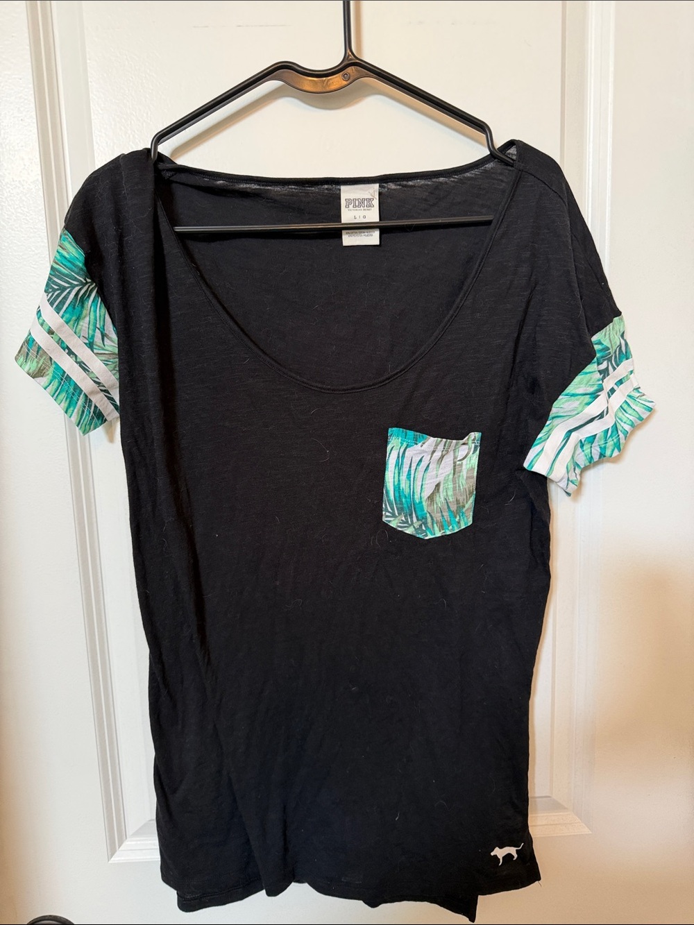PINK Victoria's Secret Black Scoop Tee with Green Palm Pocket & Sleeve Accents